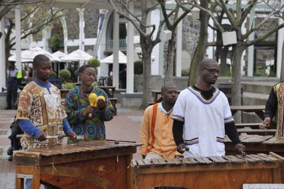 20090817081500 - African Marimba Musicians at Waterfront
